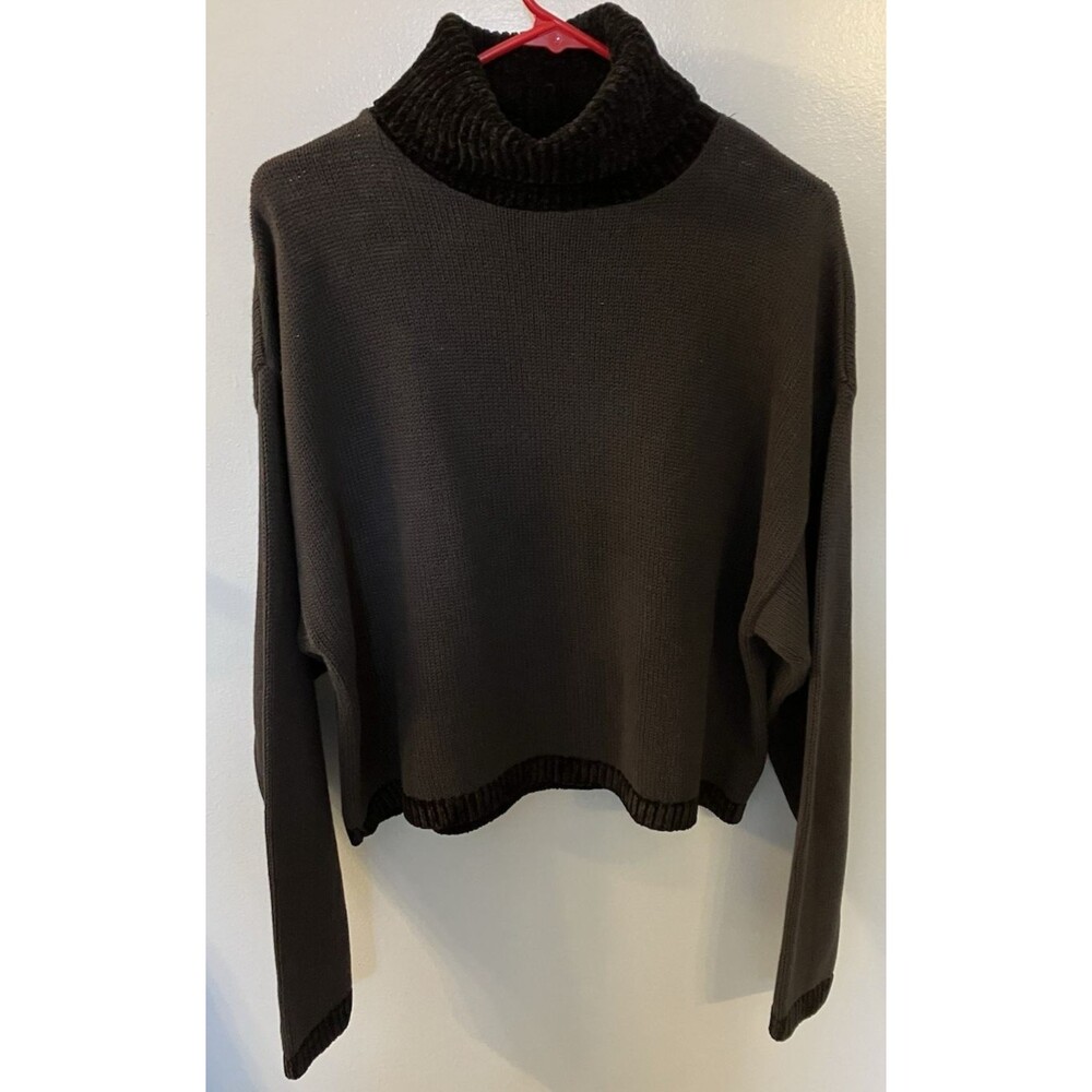 Vintage Y2K Cousin Johnny Sportswear Womens Turtleneck Black Sweater Size Large